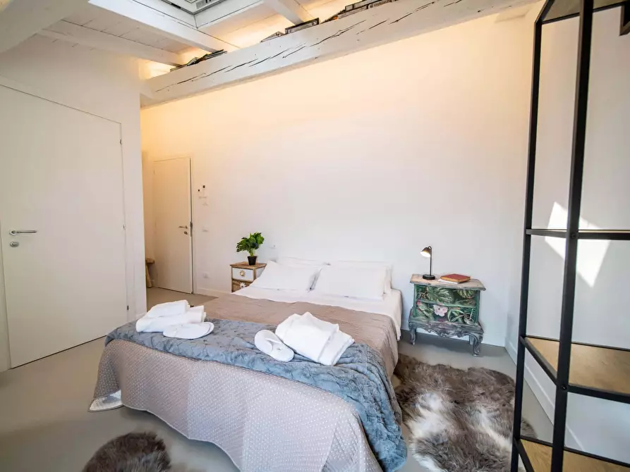 Immagine 1 di Camera in affitto  in Strada della Genovesa44 a Verona