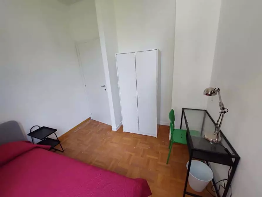 Immagine 4 di Camera in affitto  in Via Giuseppe la Farina47 a Firenze