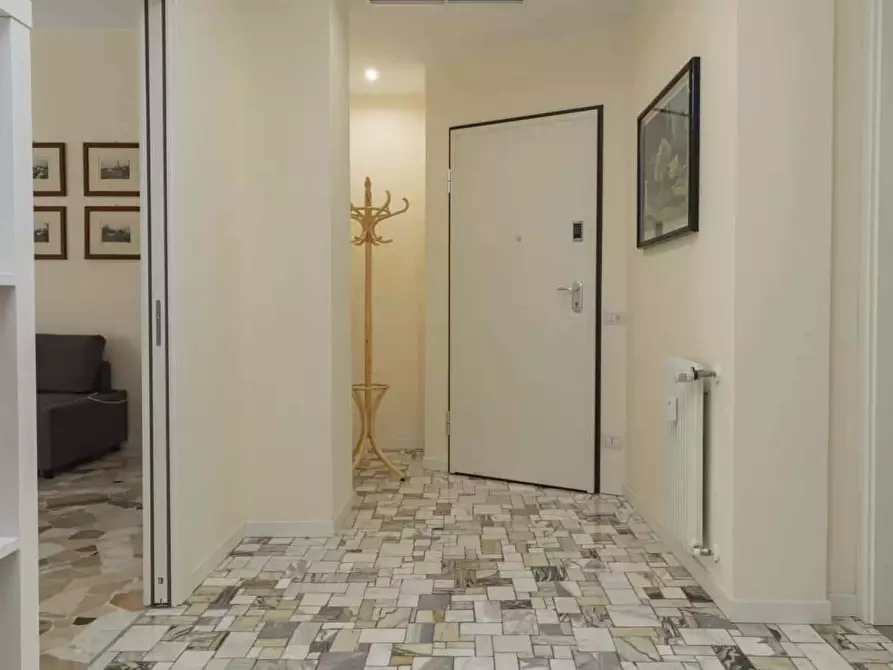Immagine 33 di Appartamento in affitto  in Via Pietro Orseolo3 a Milano
