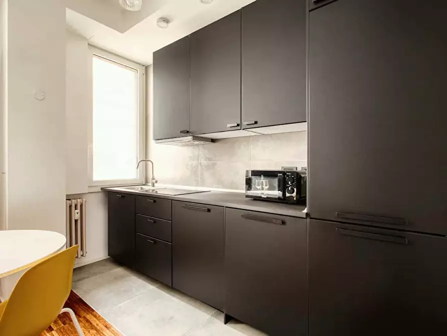 Immagine 6 di Appartamento in affitto  in Via Piero della Francesca51 a Milano