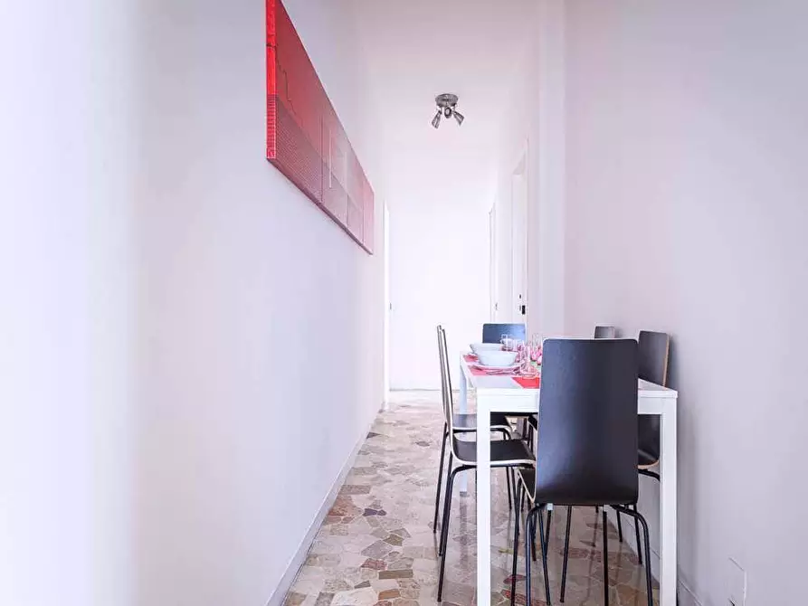 Immagine 11 di Camera in affitto  in Via Pietro Borsieri34 a Milano