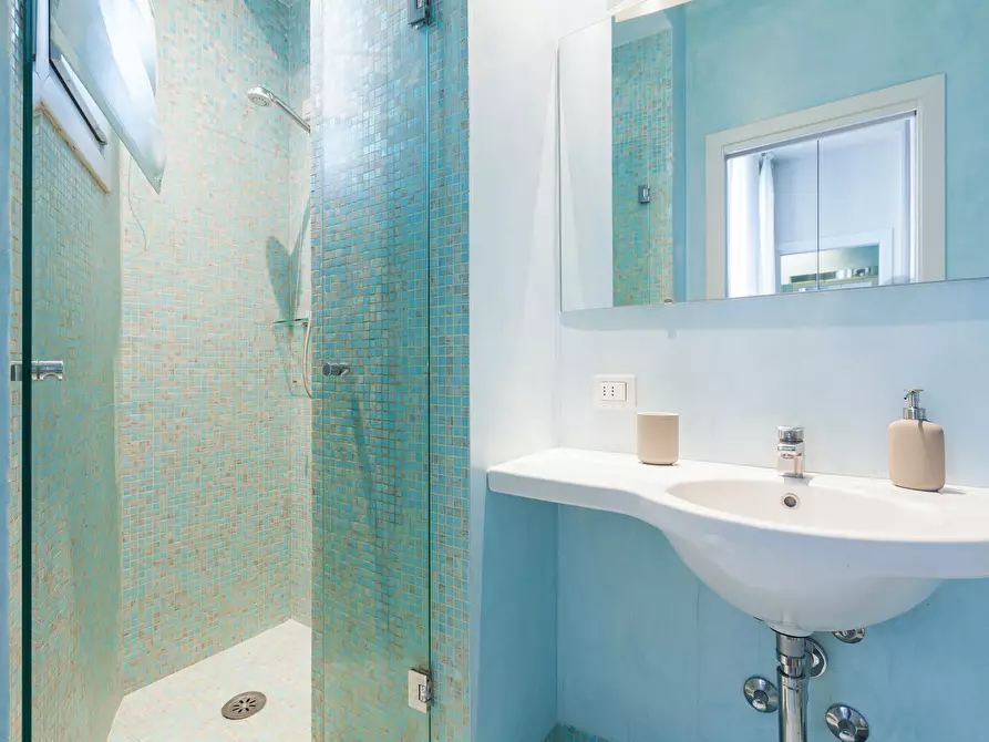 Immagine 12 di Appartamento in affitto  in Via Federico Confalonieri11 a Milano