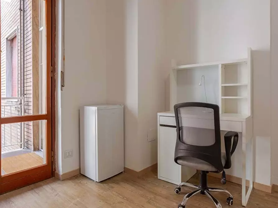 Immagine 4 di Camera in affitto  in Via Antonio Stradivari4 a Milano