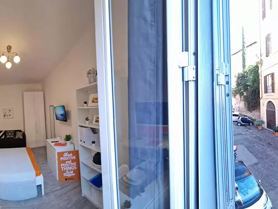 Immagine 4 di Camera in affitto  in Via in Selci54 a Roma
