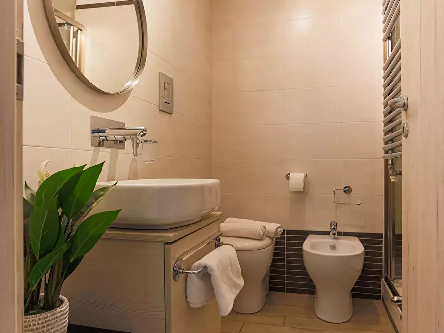 Immagine 14 di Appartamento in affitto  in Via Cenisio54 a Milano