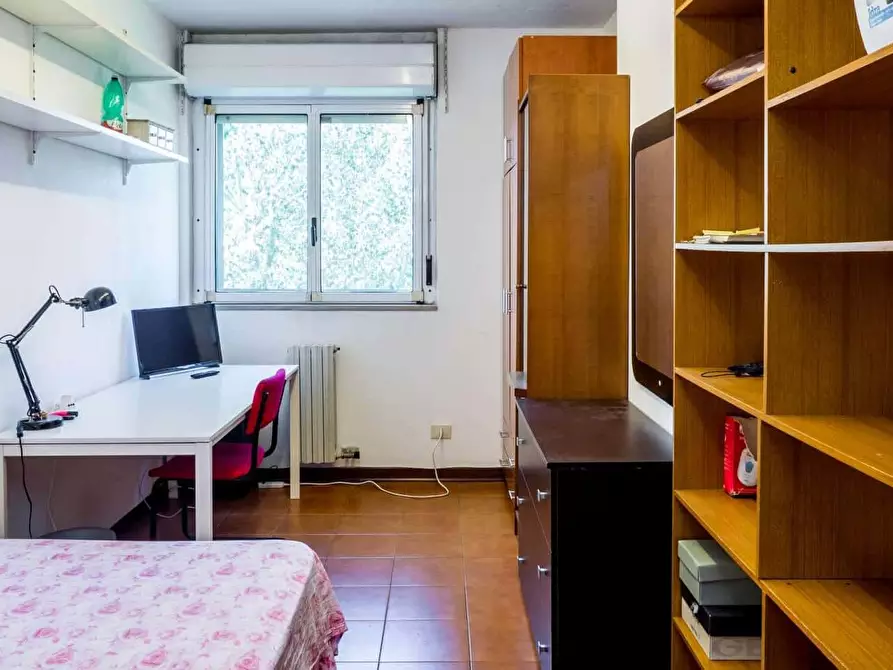 Immagine 27 di Camera in affitto  in Via dei Missaglia a Milano