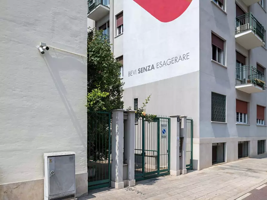 Immagine 18 di Appartamento in affitto  in Via Melchiorre Gioia1 a Milano