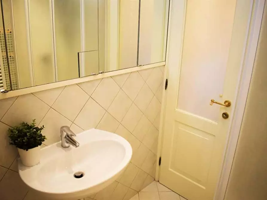 Immagine 5 di Camera in affitto  in Porta al Prato44 a Firenze