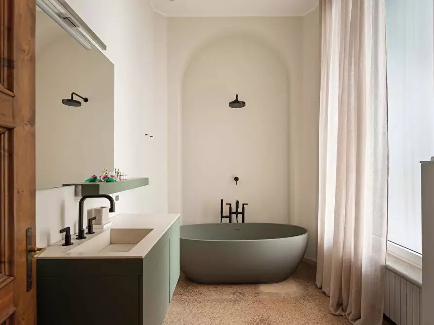 Immagine 13 di Appartamento in affitto  in Via dei Piatti4 a Milano