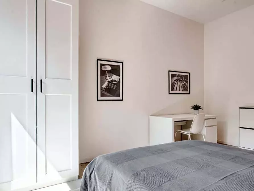 Immagine 5 di Camera in affitto  in Via Maniago2 a Milano