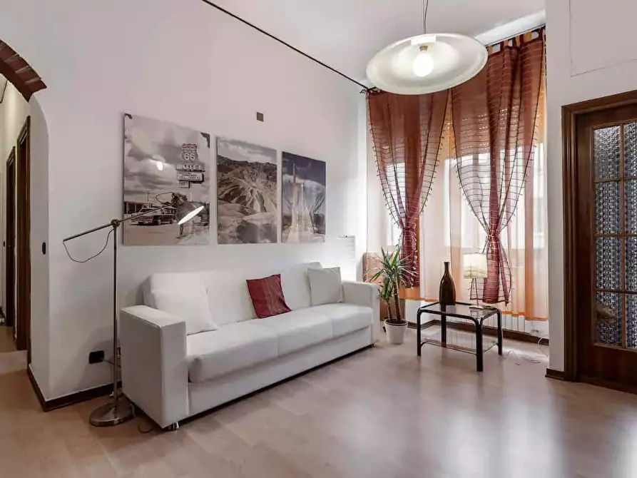 Immagine 13 di Appartamento in affitto  in Via Paolo Sarpi1 a Milano