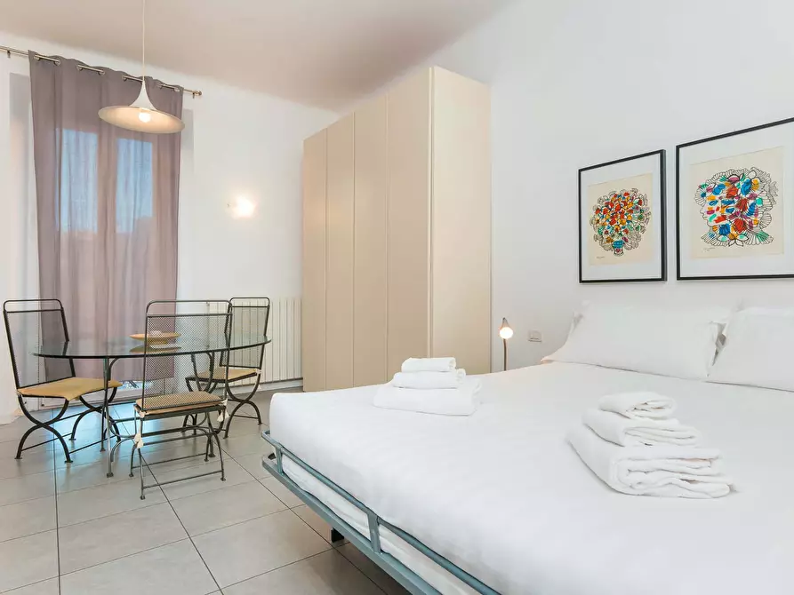 Immagine 7 di Appartamento in affitto  in Via Vigevano a Milano