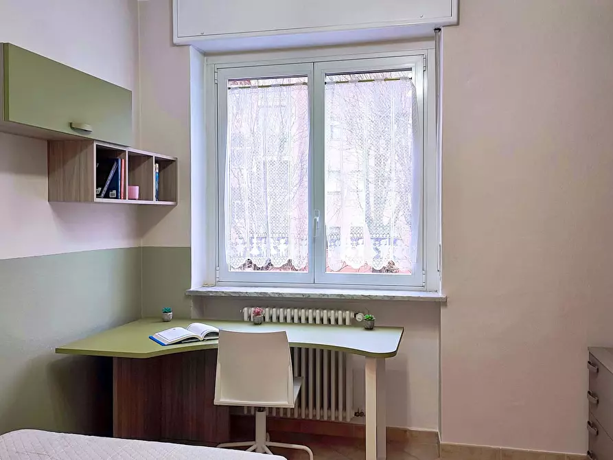 Immagine 17 di Appartamento in affitto  in Piazza Rosa Scolari a Milano