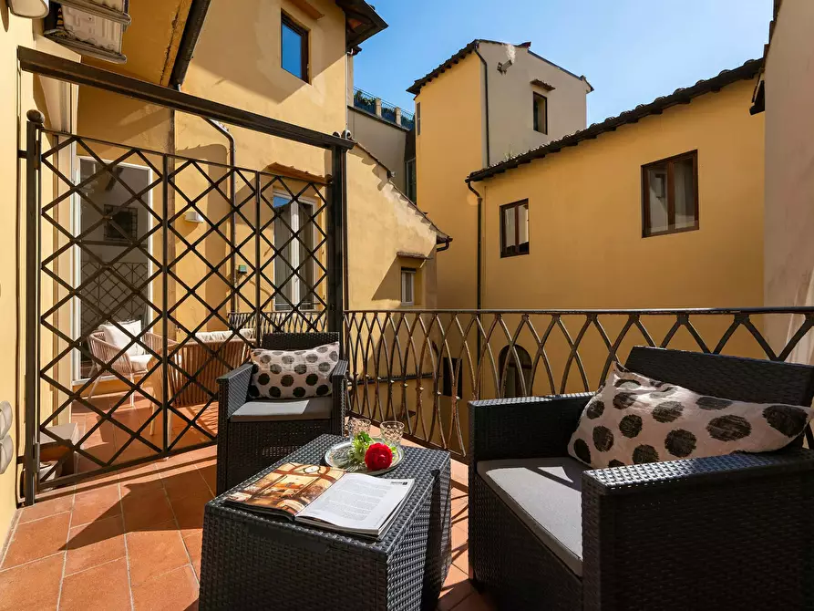 Immagine 14 di Appartamento in affitto  in Via dè Tornabuoni a Firenze