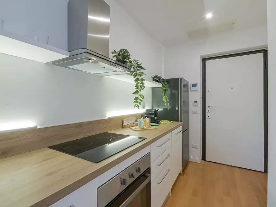 Immagine 8 di Appartamento in affitto  in Via Gressoney1 a Milano