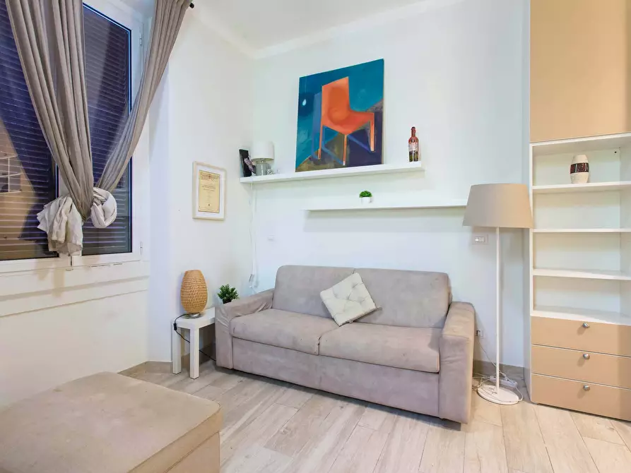 Immagine 12 di Appartamento in affitto  in Via Giovanni Pascoli a Milano