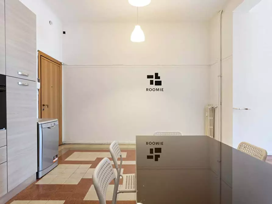 Immagine 10 di Camera in affitto  in Viale Piceno14 a Milano