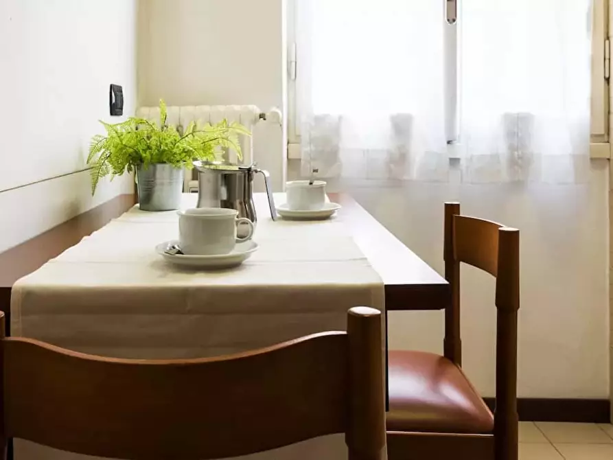 Immagine 35 di Appartamento in affitto  in Via Ludovico Zamenhof a Como