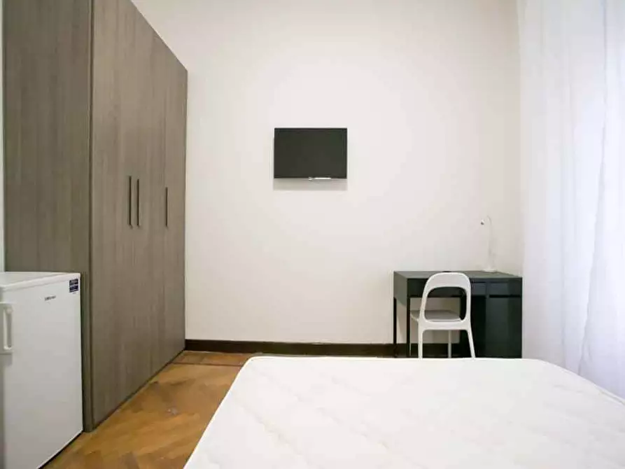 Immagine 4 di Camera in affitto  in Piazza Maria Adelaide di Savoia5 a Milano