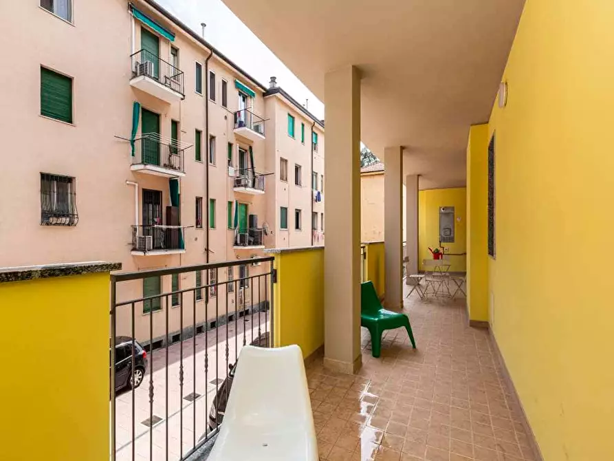 Immagine 4 di Camera in affitto  in Via Giuseppe Regaldi19 a Milano