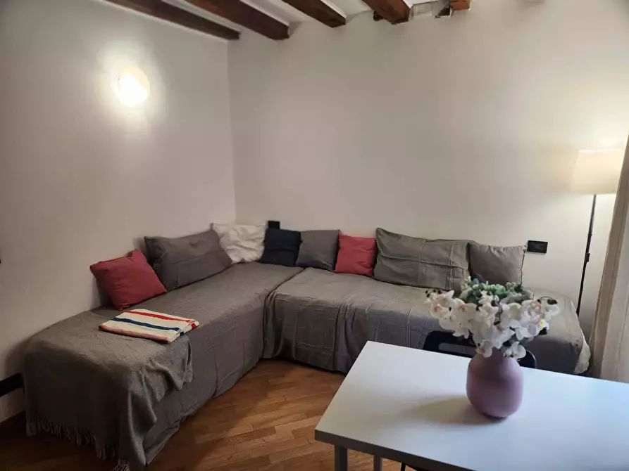 Immagine 7 di Appartamento in affitto  in Via Vigevano14 a Milano