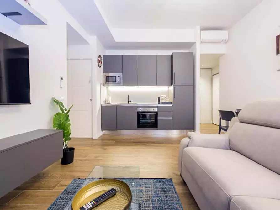 Immagine 9 di Appartamento in affitto  in Via Gabriele d'Annunzio2 a Genova