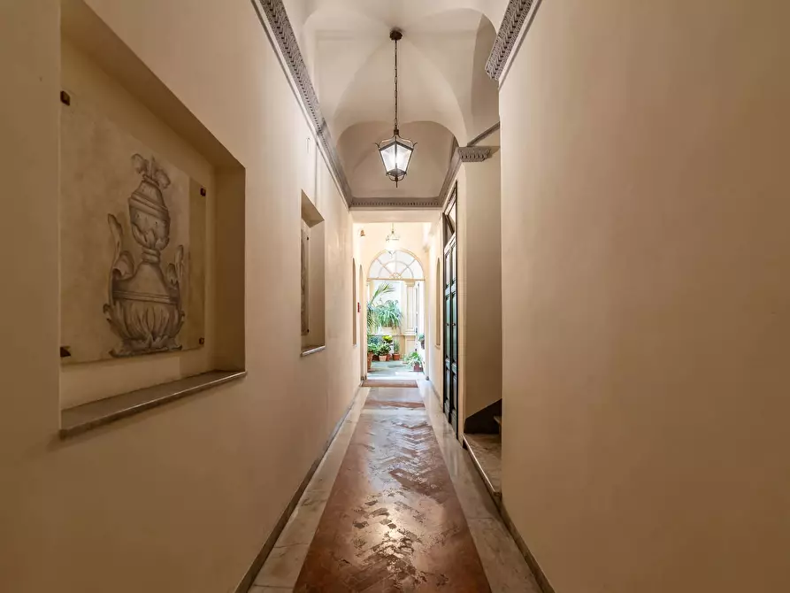 Immagine 20 di Appartamento in affitto  in Vicolo del Divino Amore14 a Roma