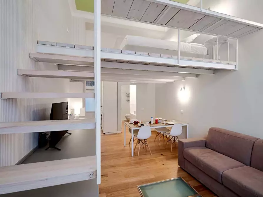 Immagine 22 di Appartamento in affitto  in Viale Argonne1 a Milano