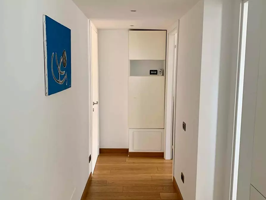 Immagine 20 di Appartamento in affitto  in Viale della Grande Muraglia59 a Roma