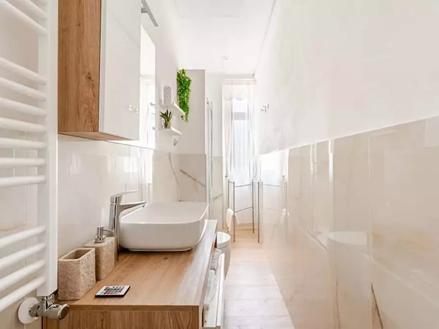 Immagine 13 di Appartamento in affitto  in Salita di Monte del Gallo9 a Roma