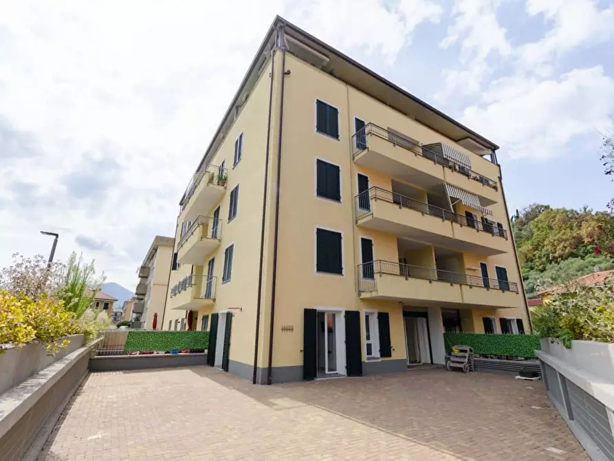 Immagine 34 di Appartamento in affitto  in Via Monsignor Salvatore Vattuone a Sestri Levante