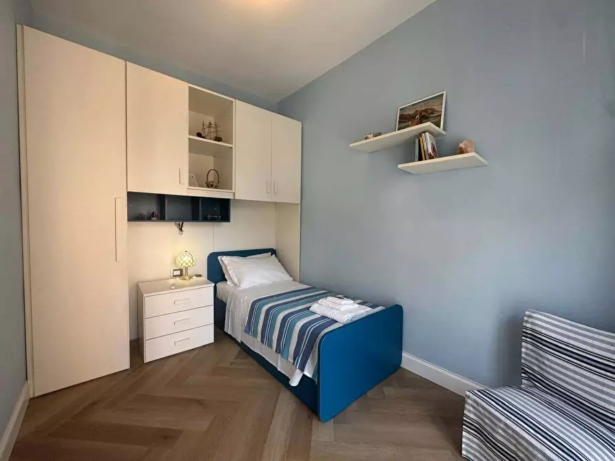 Immagine 11 di Appartamento in affitto  in Via Calpurnio Pisone103 a Roma