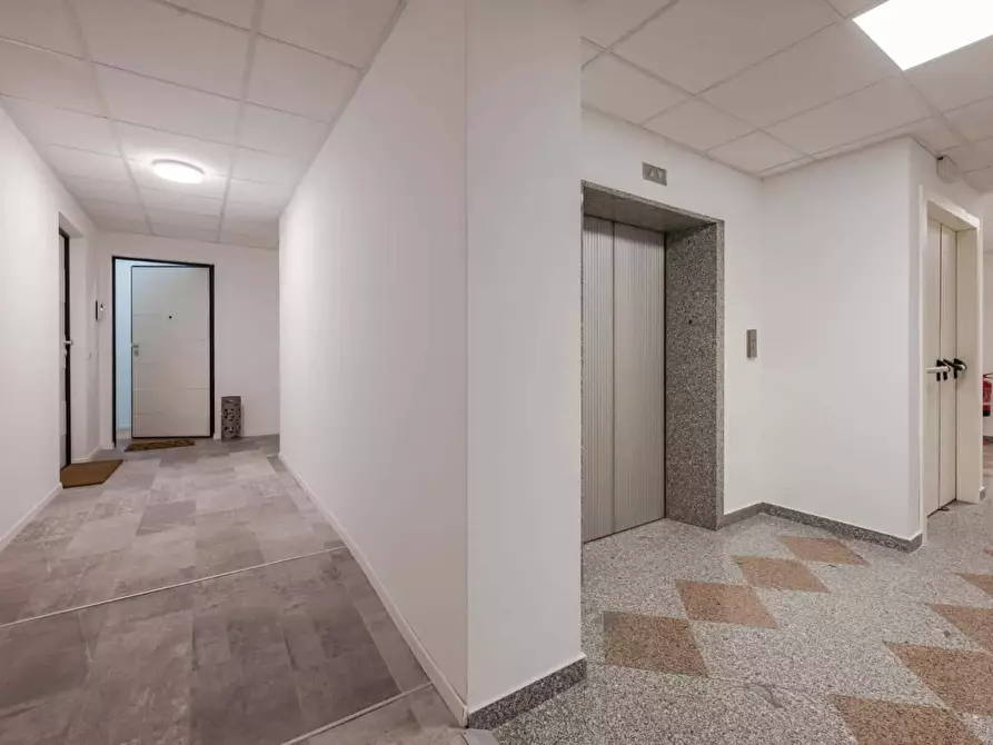 Immagine 36 di Appartamento in affitto  in Via Muzio Attendolo Detto Sforza13 a Milano