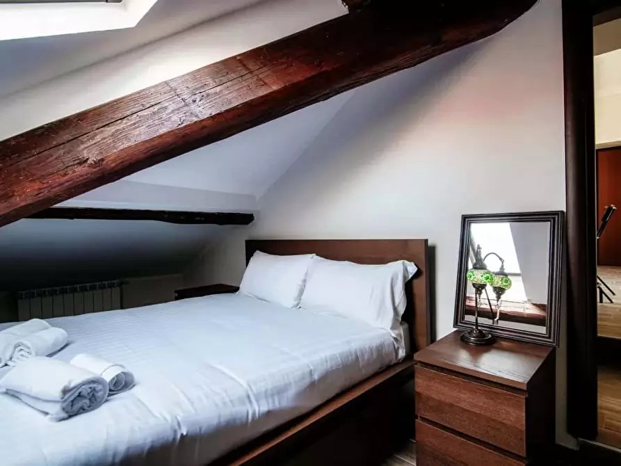 Immagine 20 di Appartamento in affitto  in Viale Nazario Sauro a Milano