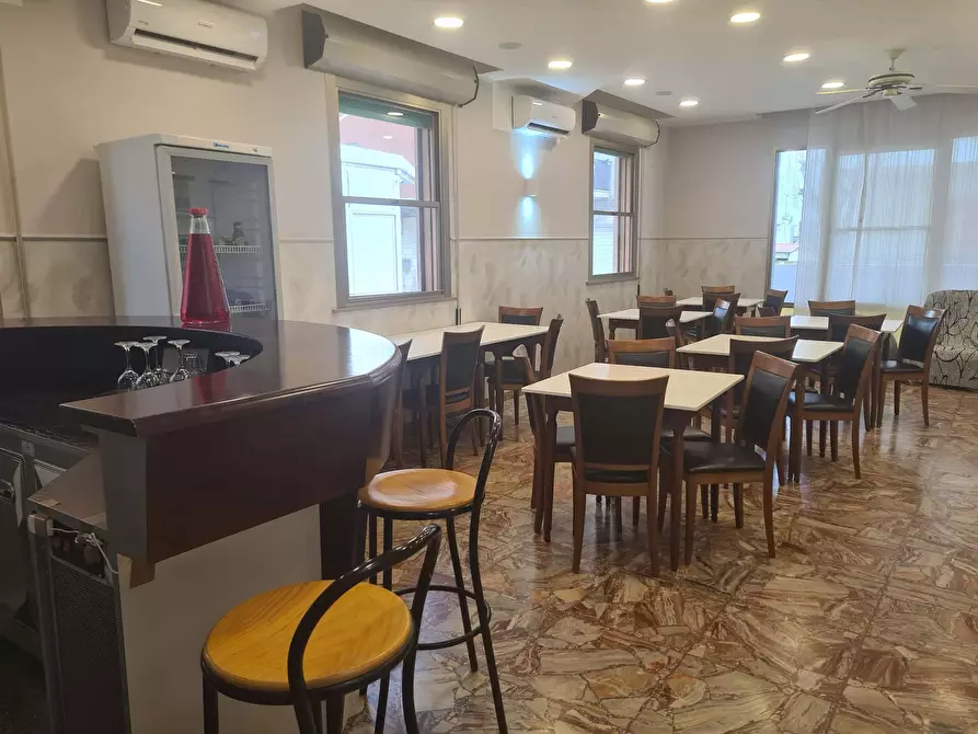 Immagine 24 di Camera in affitto  in Viale Pomezia3 a Rimini