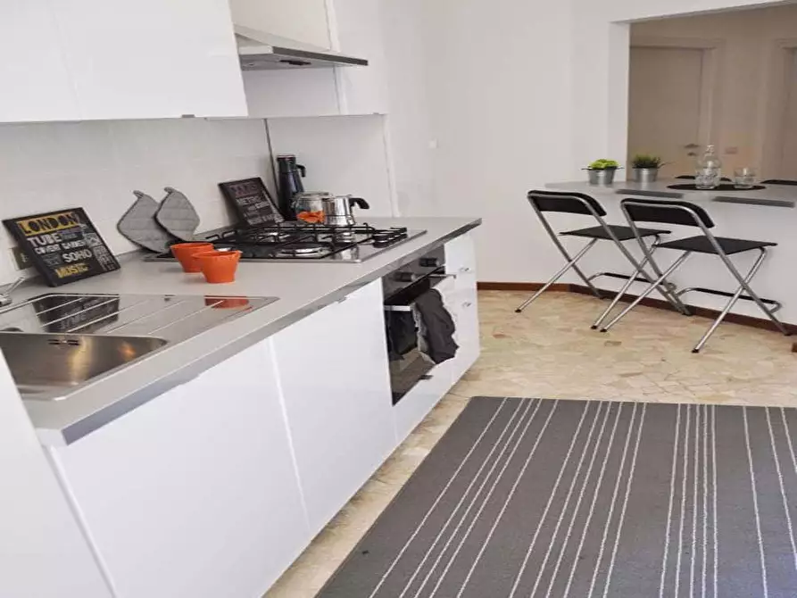 Immagine 44 di Camera in affitto  in Via Mauro Macchi44 a Milano