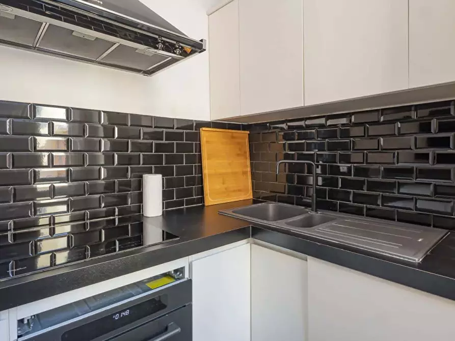 Immagine 25 di Appartamento in affitto  in Via Alessandro Volta3 a Milano