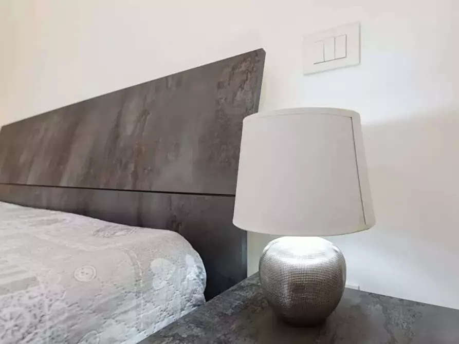 Immagine 30 di Appartamento in affitto  in Via Alessandro Volta15 a Cernobbio