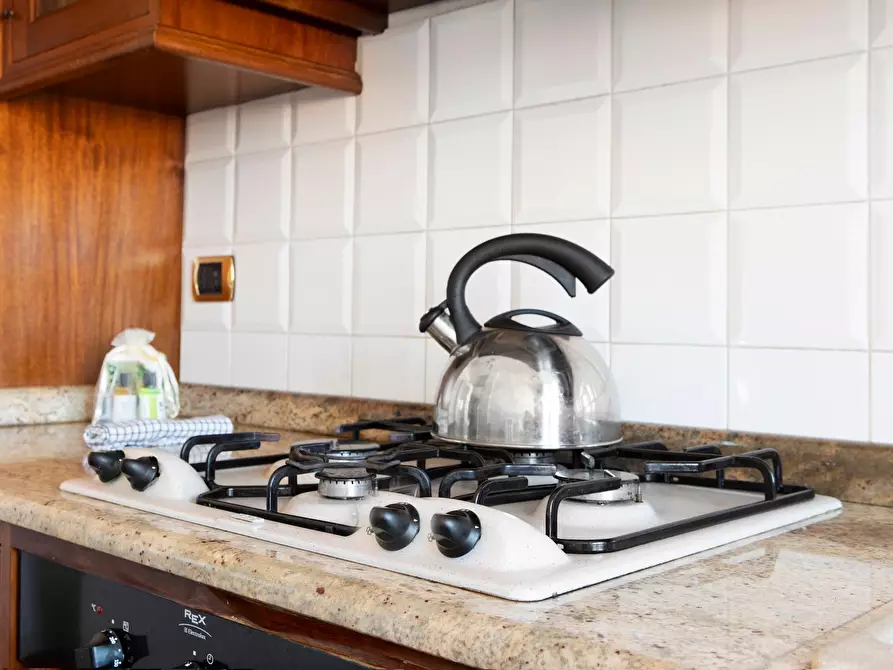 Immagine 6 di Appartamento in affitto  in Via Battindarno13 a Bologna