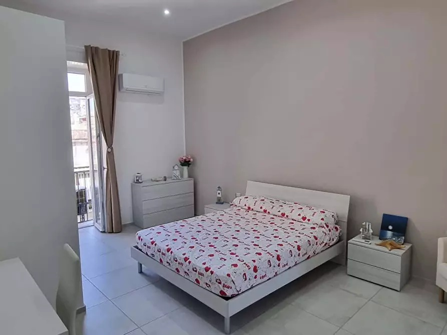 Immagine 9 di Camera in affitto  in Via dei Tribunali268 a Napoli