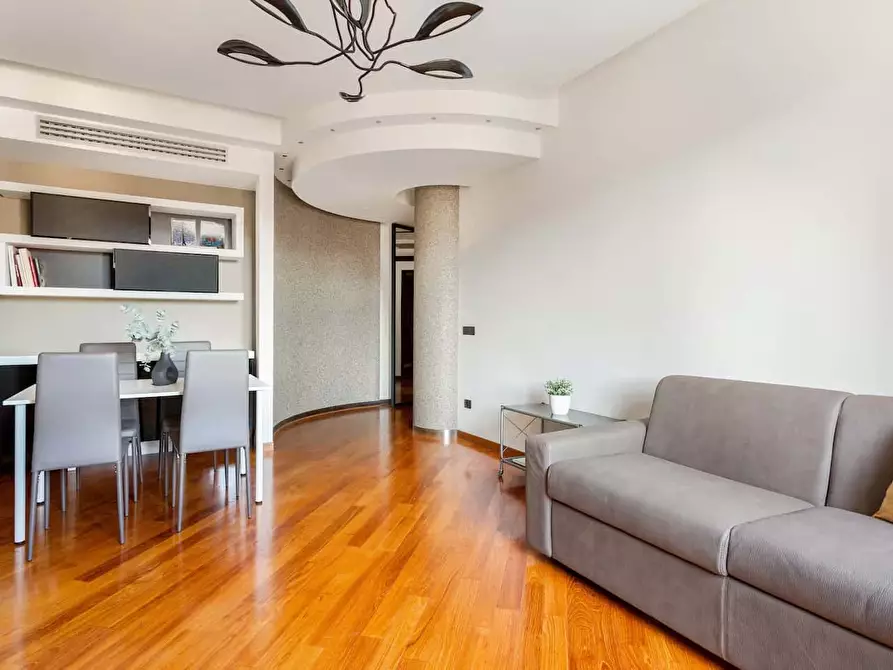 Immagine 1 di Appartamento in affitto  in Via Melchiorre Gioia71 a Milano