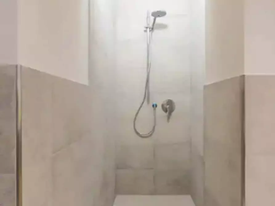 Immagine 7 di Appartamento in affitto  in Via dell'Albero a Firenze