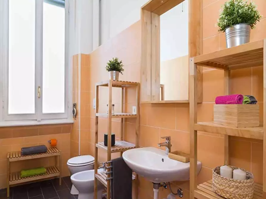 Immagine 11 di Camera in affitto  in Corso di Porta Romana132 a Milano