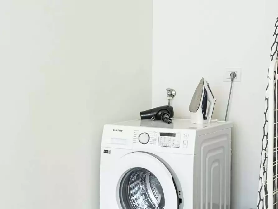 Immagine 39 di Appartamento in affitto  in Via Ippolito Rosellini2 a Milano