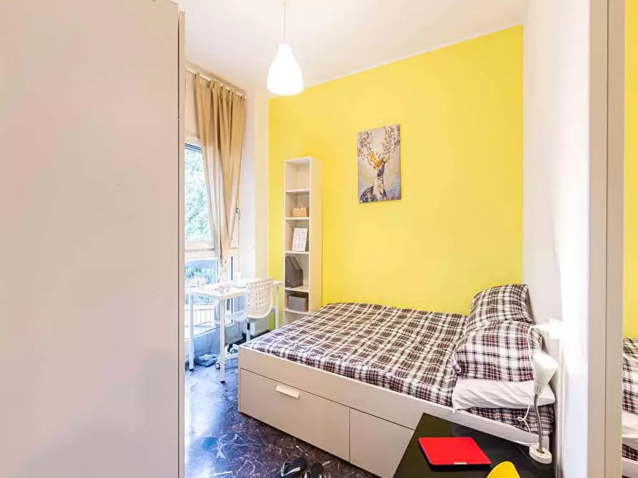 Immagine 4 di Camera in affitto  in Corso Vercelli25 a Milano