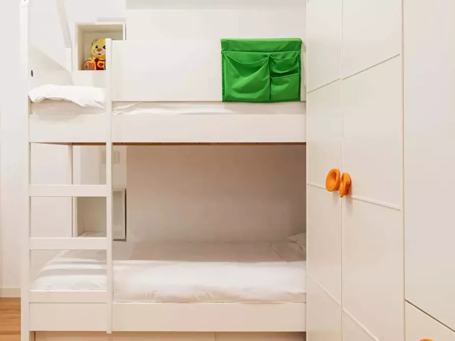 Immagine 5 di Appartamento in affitto  in Via della Moscova40 a Milano