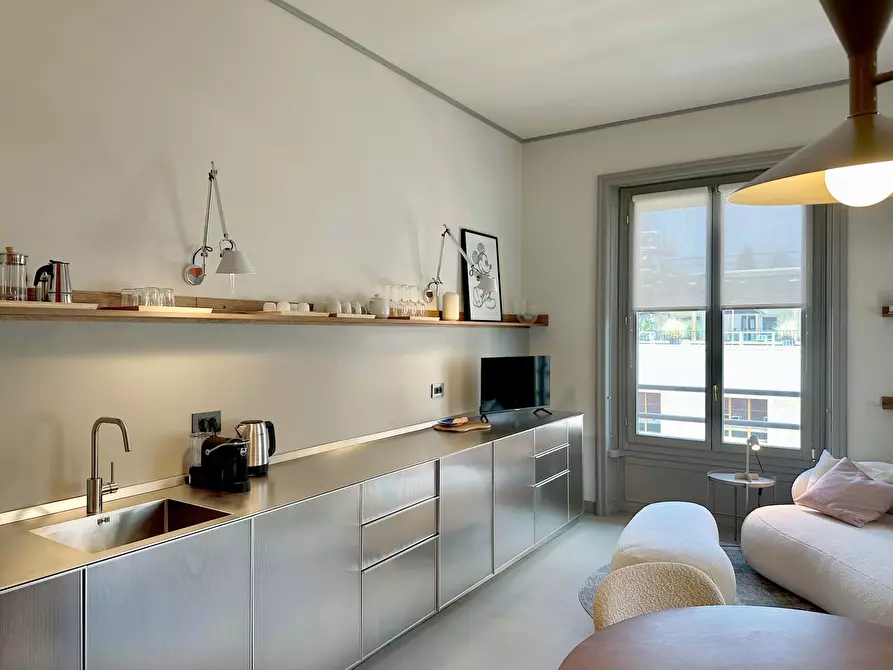 Immagine 4 di Appartamento in affitto  in Via Giulio Tarra1 a Milano