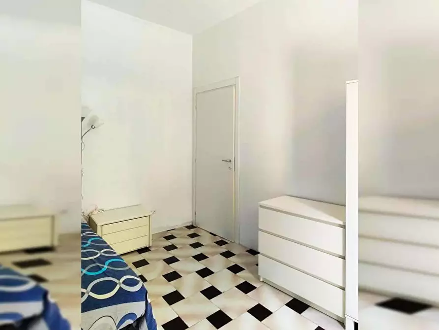 Immagine 2 di Camera in affitto  in Via Monzambano a Milano