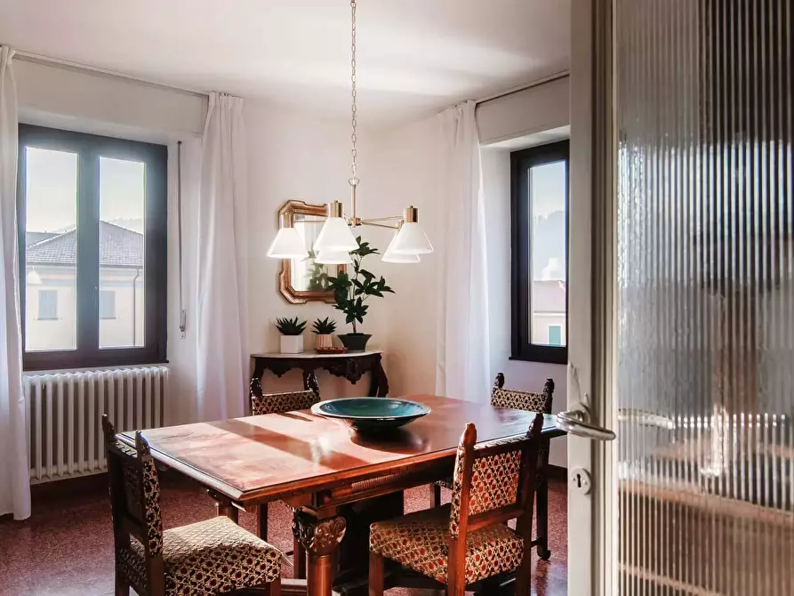 Immagine 12 di Appartamento in affitto  in Via Luigi Dottesio1 a Como