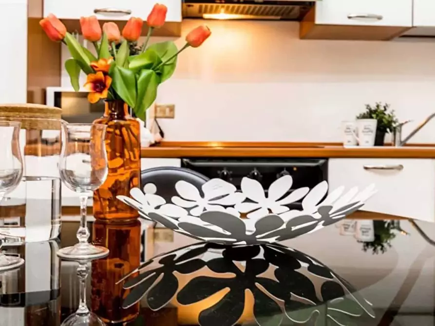 Immagine 10 di Appartamento in affitto  in Via Giuseppe Mazzini a Milano